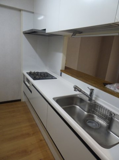 【キッチン】 | 移瀬ガーデンハイツ　6階