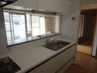 【キッチン】 | 移瀬ガーデンハイツ　6階