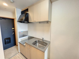 【キッチン】 | ディアコート方南 | ※同建物ほかのお部屋の写真です。