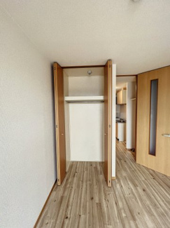 【収納】 | ディアコート方南 | ※同建物ほかのお部屋の写真です。