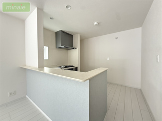 【設備】 | 小学校4分　中学校9分　食洗機付　駐車2台　習志野台　2号棟 | 同タイプ