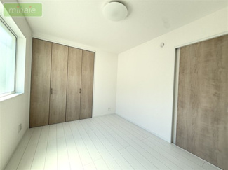 【洋室】 | 小学校4分　中学校9分　食洗機付　駐車2台　習志野台　2号棟