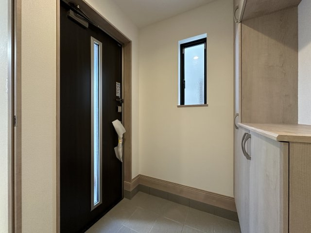 神戸市西区樫野台6丁目新築戸建A号棟の玄関