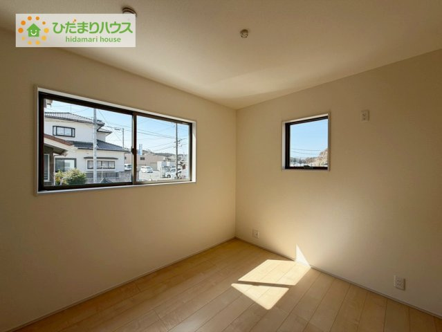 いわき市自由ヶ丘３期　新築戸建　1号棟の洋室|机にベットを置けば子供部屋の完成です！