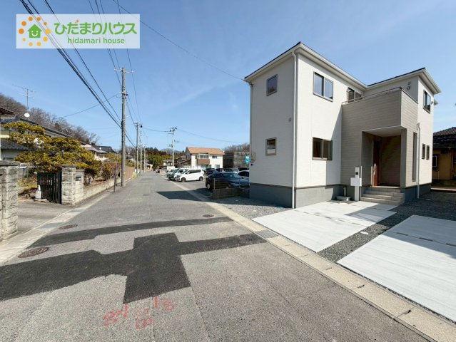 いわき市自由ヶ丘３期　新築戸建の前面道路含む現地写真|南向きで日当たり良好(^^♪