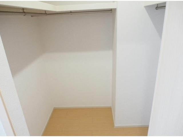 メゾン　ロングフィールドの収納