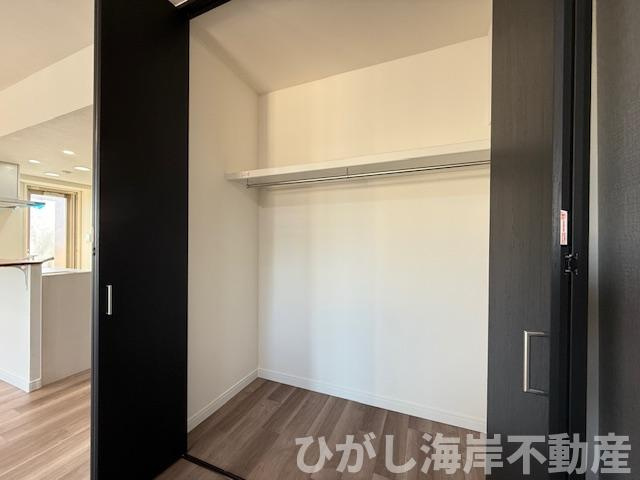 ヴェレーナ茅ヶ崎海岸の収納|新規リフォーム完了！　各居室　収納スペース付き