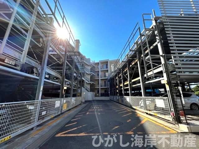 ヴェレーナ茅ヶ崎海岸の駐車場|敷地内駐車場