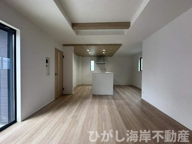 茅ヶ崎市柳島1丁目　新築戸建　全２棟の居間・リビング|16.7帖　LDK