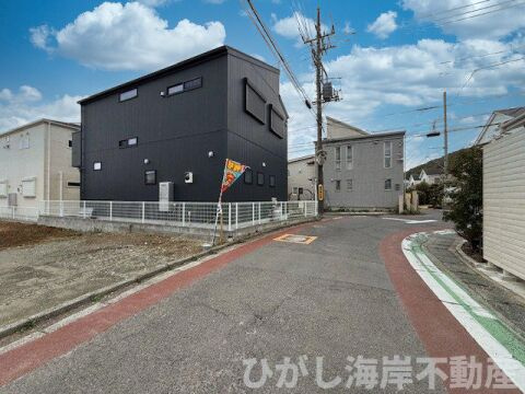 中郡大磯町西小磯　売地　全２区画の前面道路含む現地写真|現地外観