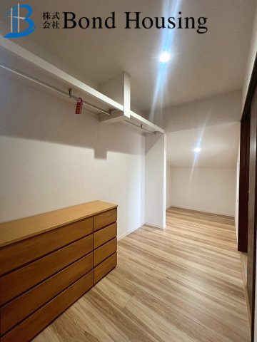 南東角地・ピカピカ築浅戸建・大久保町山手台　築４年