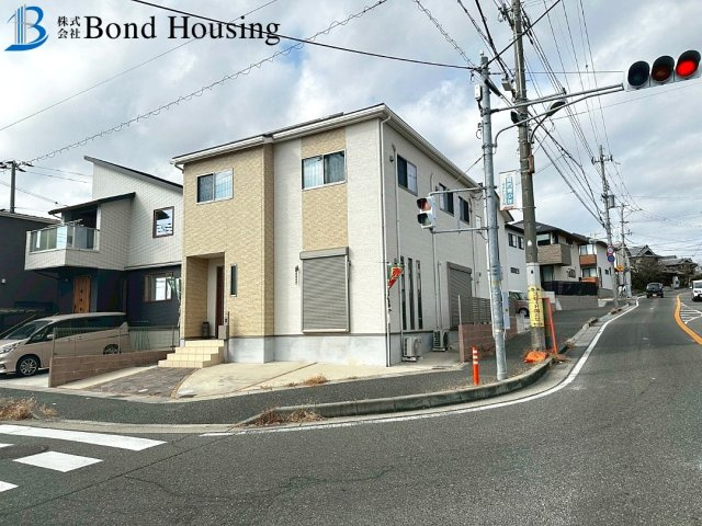 南東角地・ピカピカ築浅戸建・大久保町山手台　築４年