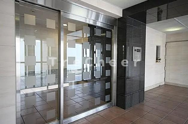 シンシア護国寺ステーションプラザのエントランス