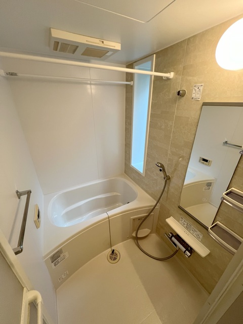 Ｅｖａｎ表参道の浴室|★追焚機能　浴室乾燥機付きのバスルーム★