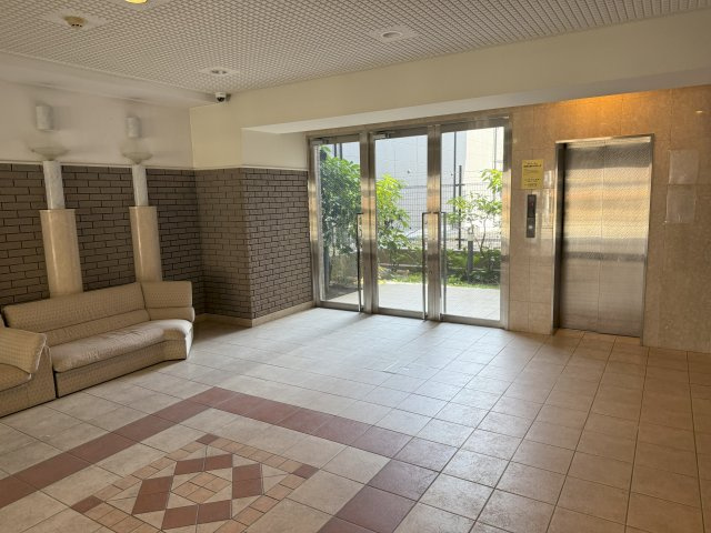 リーガル天満パークサイドのエントランス