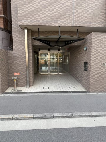 リーガル天満パークサイドの駐車場