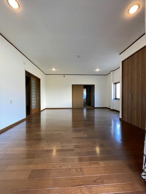 南町2　借地権付き戸建ての居間・リビング|ゆったりとした居間です