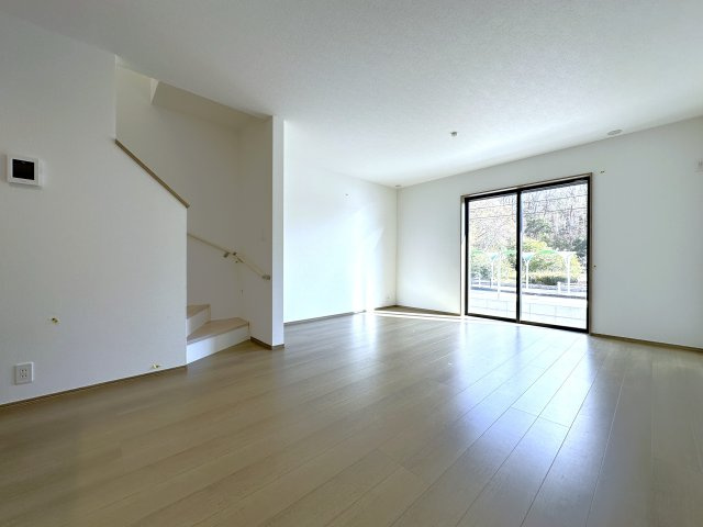 神戸市西区樫野台6丁目新築戸建B号棟の居間・リビング