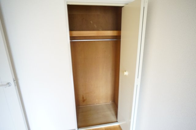 ジュネス東生駒の収納