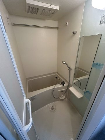 プライムアーバン御堂筋本町の浴室