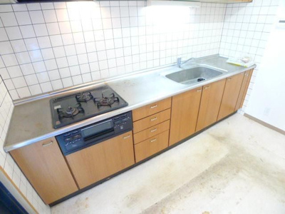 【キッチン】 | Daiwa Grace Maison 大島 Ⅰ | キッチンでお料理をお楽しみください