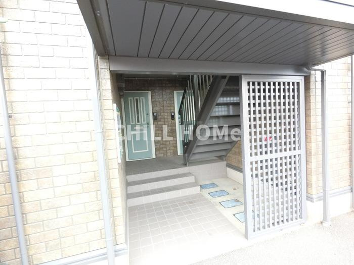 グランデ･カノンのエントランス|当社、チルホームのHPもご覧ください(^^)/物件情報多数♪