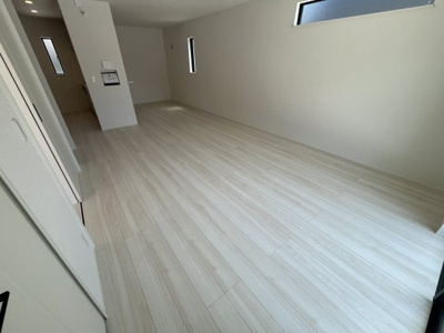 【居間・リビング】 | 【20万円ｷｬｯｼｭﾊﾞｯｸ対象物件】リナージュ生駒郡平群町西宮第2期全2棟1号棟