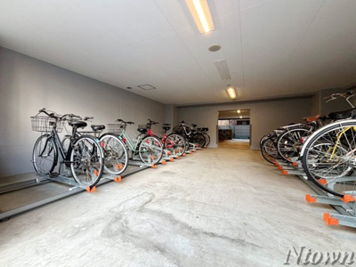 【その他共用部分】 | プレサンス広小路通今池 | 駐輪場です