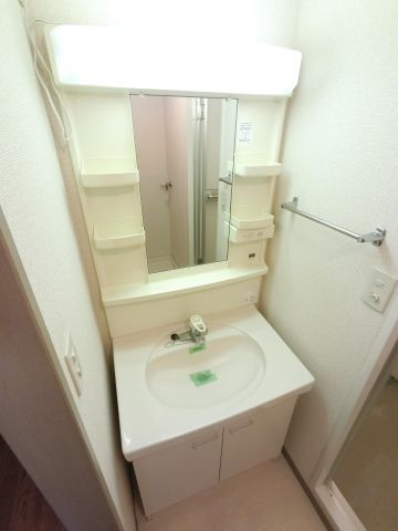 【独立洗面台】