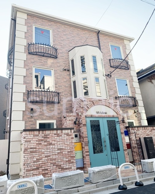 クレ・ドゥ・レスポワールの外観|3階建マンションです☆彡
