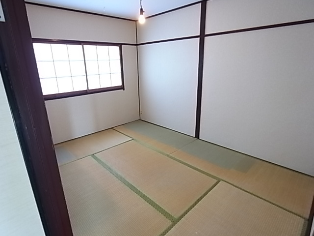 新町ハイツの和室