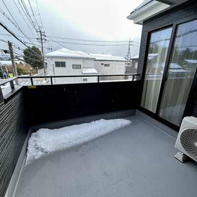 【バルコニー】 | 貸戸建住宅黒