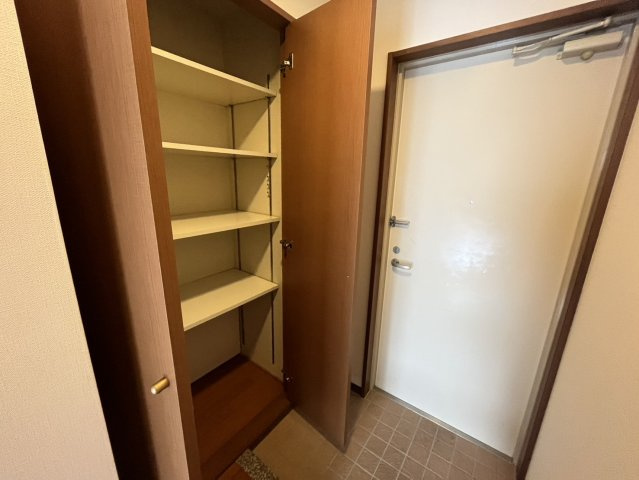 ステラコート潮江の収納