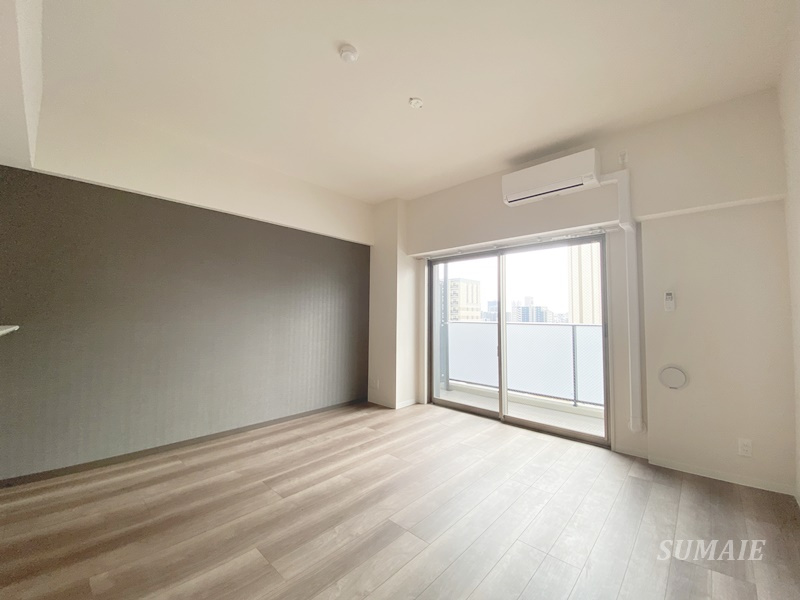 ＴＣＳ北浦和レジデンスの居間・リビング|アクセントクロスのあるお部屋☆