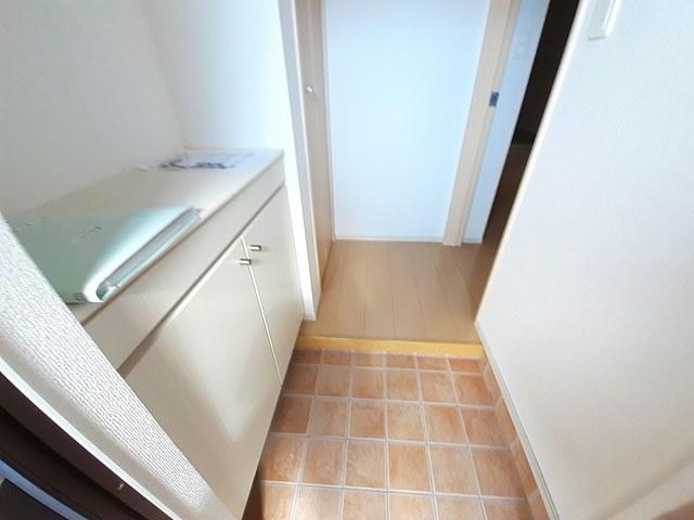 ヴィラ　グリチーネⅠの玄関