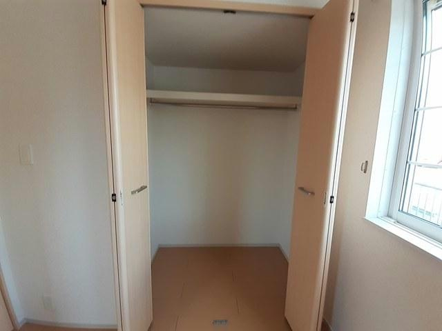 ヴィラ　グリチーネⅠの収納