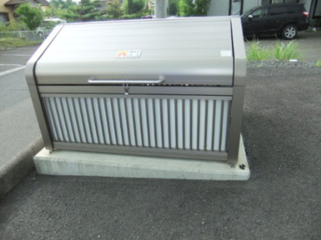 レジデンス星が丘のその他共用部分|アパート専用ゴミ集積所