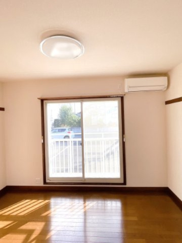 レジデンス星が丘の居間・リビング