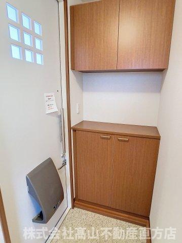 メゾン・グレースAの玄関