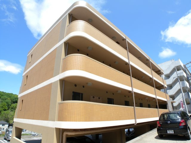 ハッピー・デンの外観