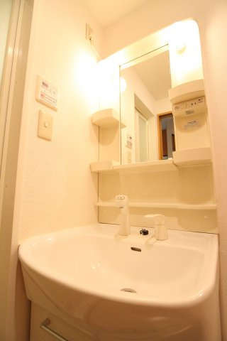 ハッピー・デンの洗面所