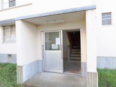 【エントランス】 | ビレッジハウス都南1号棟