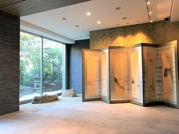 コンセール東桜のエントランス