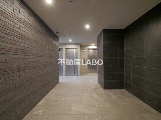 メゾン田中ー平野のエントランス