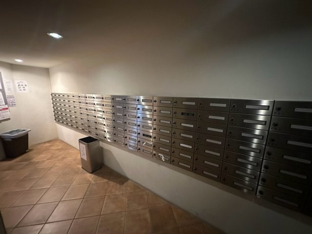 ルクレ阿波座レジデンスのロビー