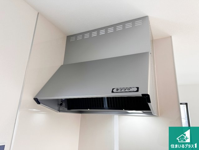 神戸市垂水区乙木　新築一戸建ての設備|汚れにくいスロットフィルタでお手入れラクラク！ＬＥＤ照明付き！