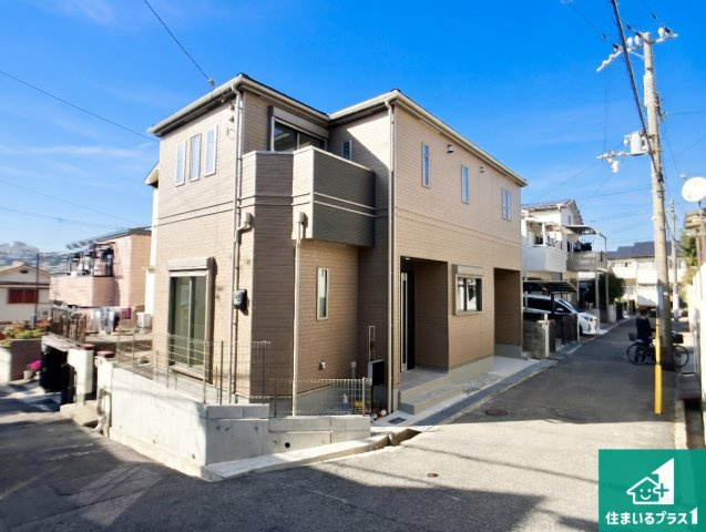 神戸市垂水区乙木　新築一戸建ての外観|お客様に長く安心して住んでいだだける事にこだわった家づくり！住んでからのアフターサービスにもしっかりと取り組んでいます！
