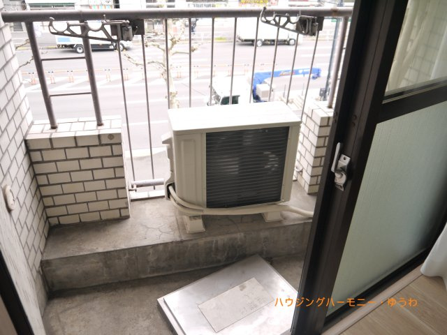 【バルコニー】 | ＧＳハイム巣鴨 | 充分な広さと幅が確保されたバルコニー。天気が良い日には太陽の陽が差し込み、心地よいバルコニーです。