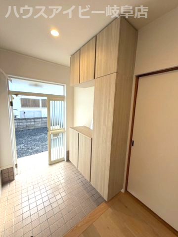 【玄関】の画像