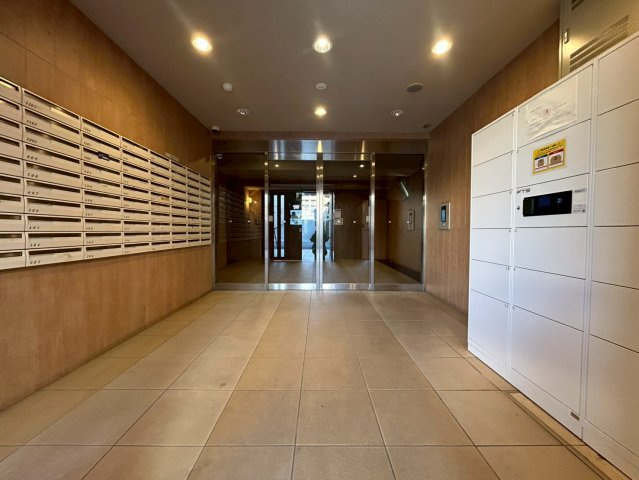 S-FORT桜川南のロビー